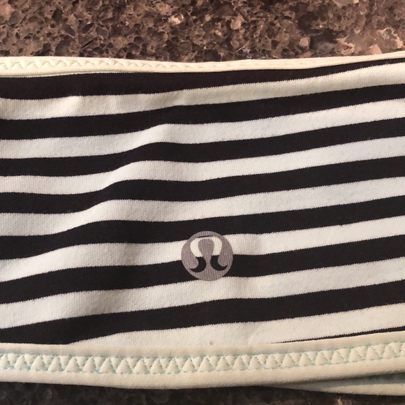 Lululemon headbands EUC - Picture 3 of 3